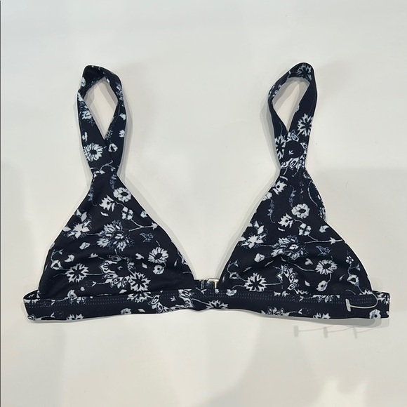 Tavik Swimwear Bikini Swim Top Size Xs New